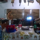 Biliscando Peixe Na Tábua À l'intérieur