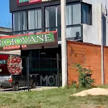 Pizzaria Don Giovane Exterior