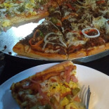 Cumbuca Pizzaria E Buffet Comida