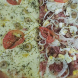 Pizzaria E Chopperia Estrela Comida
