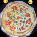 Larikas Pizzas Nourriture
