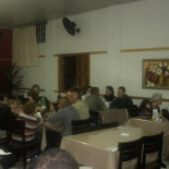 Gula Burgs Dentro