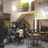 Estúdio Burger À l'intérieur
