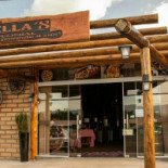 Magrella's Exterior