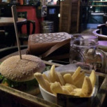 The Square Pub Boisson