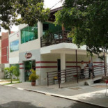 Capuxu outside