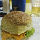 Faceboorguer Monte Santo-ba Comida