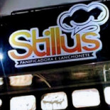 Stillus Panificadora E Logo