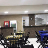 Bdi Lanches À l'intérieur