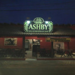 Ashby Chopp Extérieur