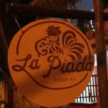 Lá Piada Dentro