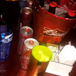 All Black Delivery Boisson