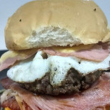 Paty's Lanches Comida