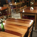 Highway Gastro Pub À l'intérieur