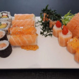Handashi Sushi Lounge Nourriture