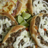 Colonial Esfiharia Comida