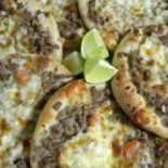 Colonial Esfiharia Comida