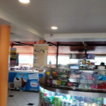 TÁta Lanches À l'intérieur