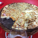 Gulas Pizzaria Nourriture