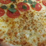 Pizzariareidaviassu Comida