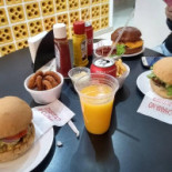 Domo Shake E Burger Comida