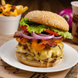 Domo Shake E Burger Comida