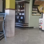 Yasser Pães À l'intérieur