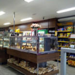 Bakery Salute Plus À l'intérieur
