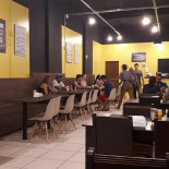 Dc Burger À l'intérieur