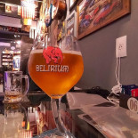 Pub Rock À l'intérieur