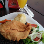 Alain Esfiharia Comida