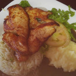 Alain Esfiharia Comida