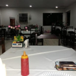 Varandas Pizzaria Rio Brilhante À l'intérieur