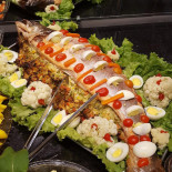 Dom Francisco Comida