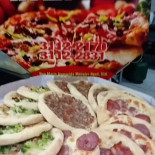 Pizzaria E Esfiharia Tá Em Casa Nourriture