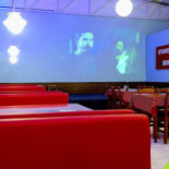 Rabs Lanches Dentro