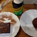 Damay Piçarras Comida