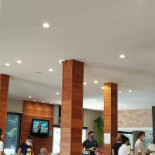 Avenida À l'intérieur