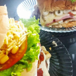 Esquina Lanches Bbb Nourriture