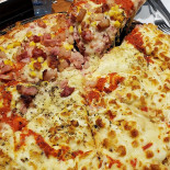 Eli E Pizzaria Comida