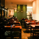 Eli E Pizzaria Dentro