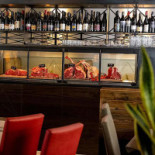 Do Lobó À l'intérieur