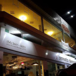 Coliseu E Pizzaria Exterior