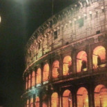 Coliseu E Pizzaria Dentro