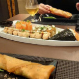 Sagah Pub Sushi Nourriture