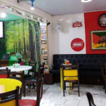Pizza 2000 À l'intérieur