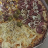 Mega Pizzaria Nourriture
