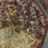 Mega Pizzaria Nourriture