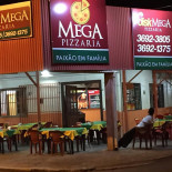 Mega Pizzaria Extérieur