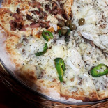 Mega Pizzaria Nourriture